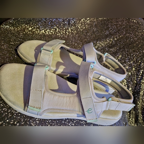 EASY SPIRIT Womens Tabata Slip On Sandals with adjustable straps sz11 - Picture 1 of 14